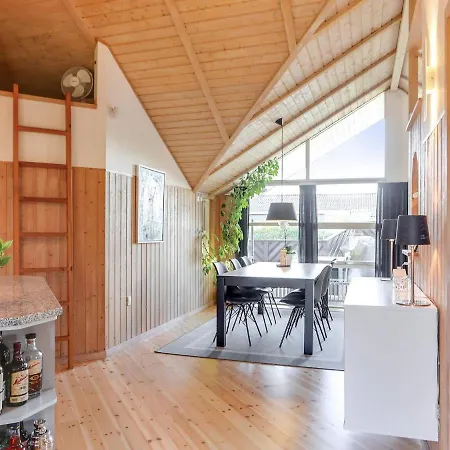 Vaeggerlose Lxxi Holiday home